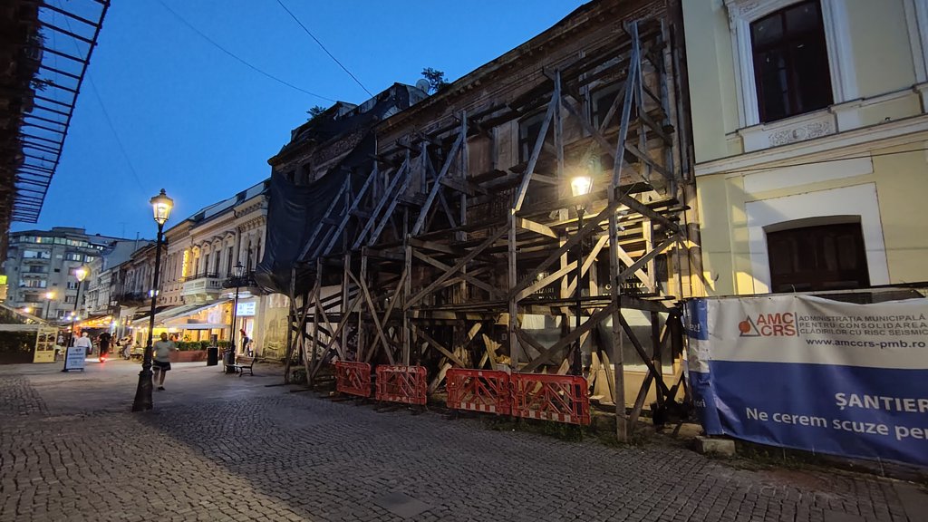 dilapidated-house.jpg