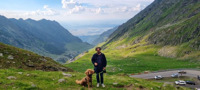 image from Ciao-Sescu